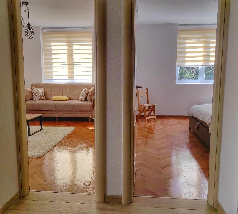 Apartman Nira Višegrad Eksteriør billede