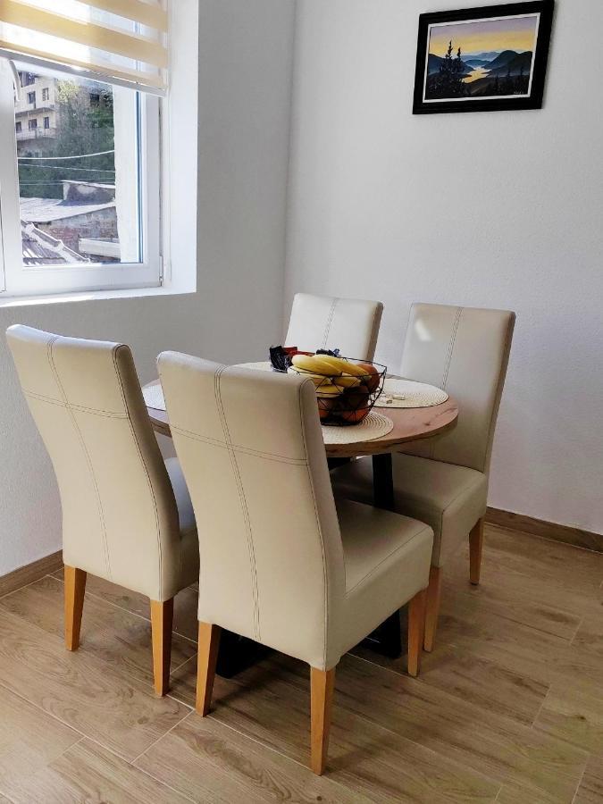 Apartman Nira Višegrad Eksteriør billede
